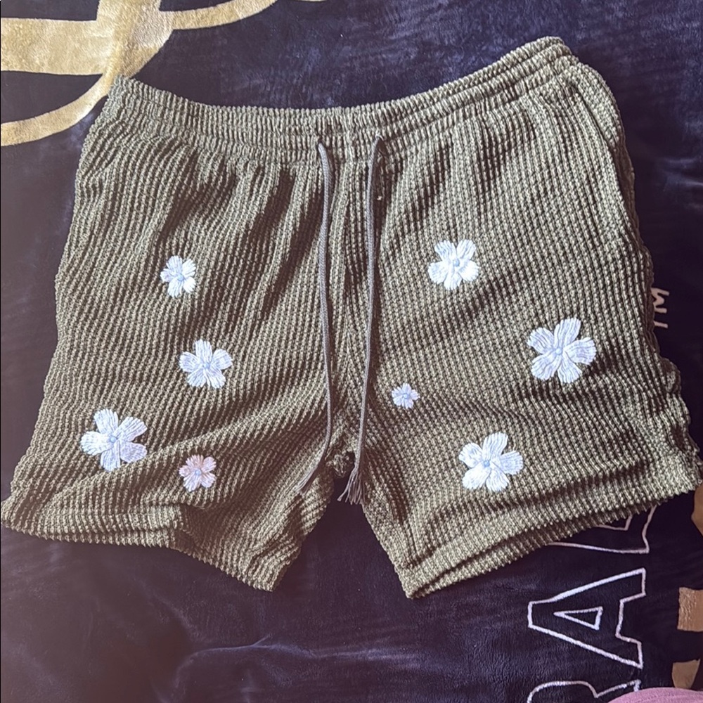 PacSun Green and White Athletic Shorts with Floral Design